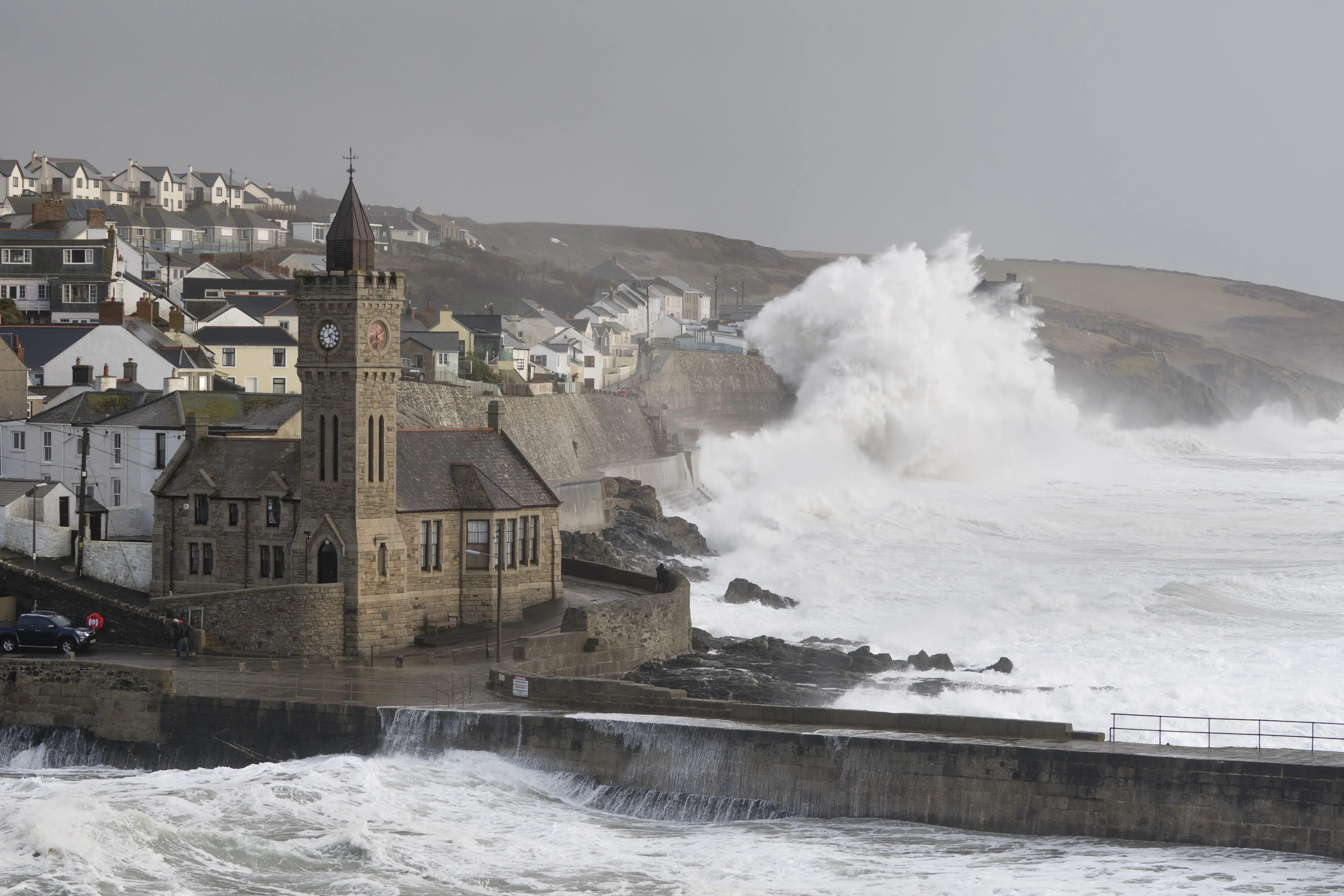 Huge wave in Porthleven, Cornwall (UK) during Storm Imogen